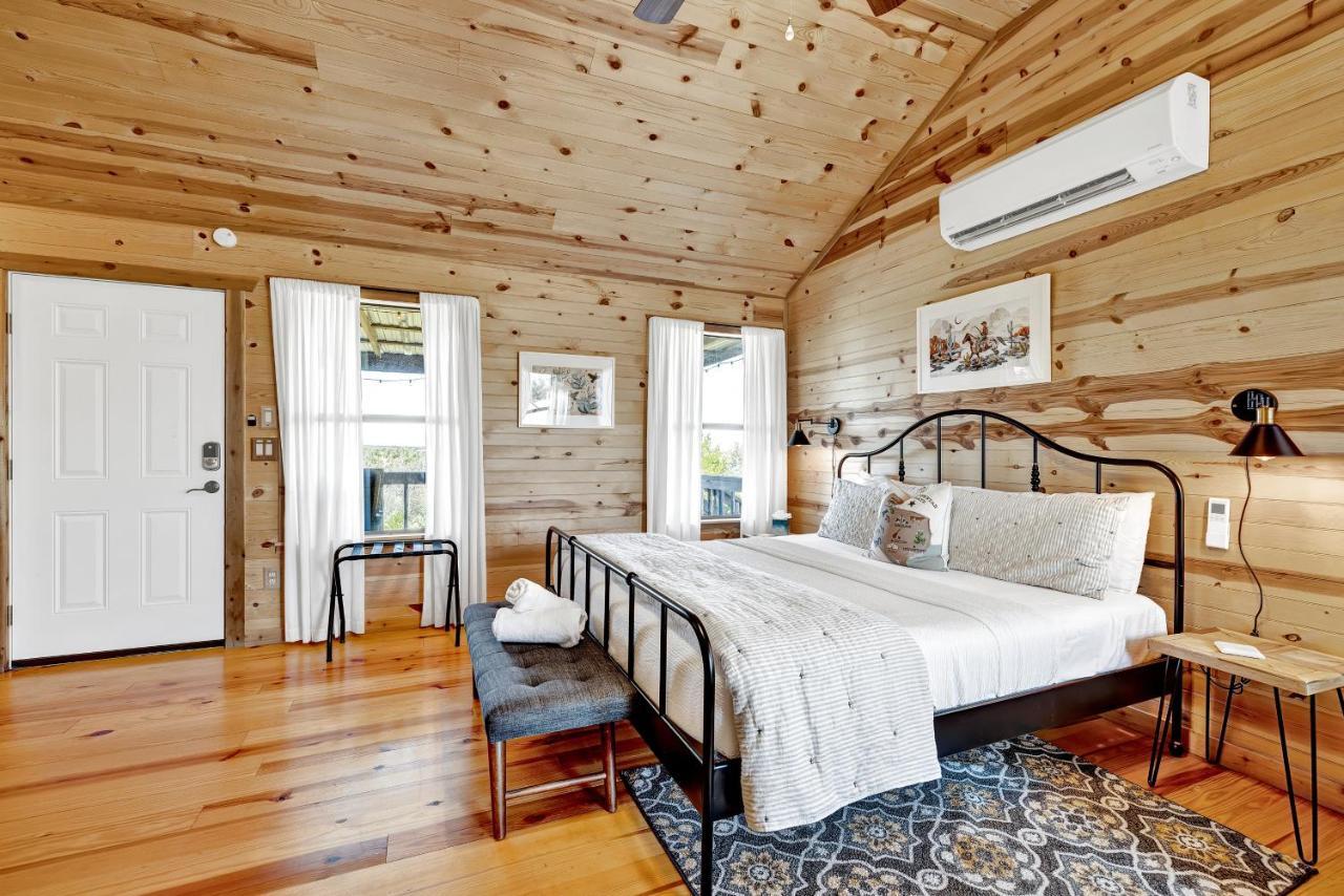 Rocky Ridge Cedar Cabin With Hot Tub & Amazing Views Crabapple Exterior foto